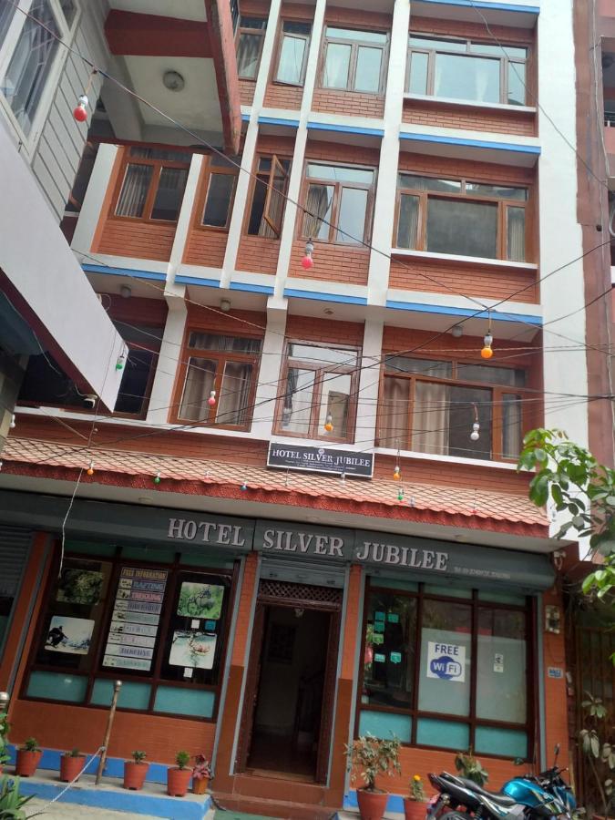 Hotel Silver Jubilee Kathmandu Exterior foto