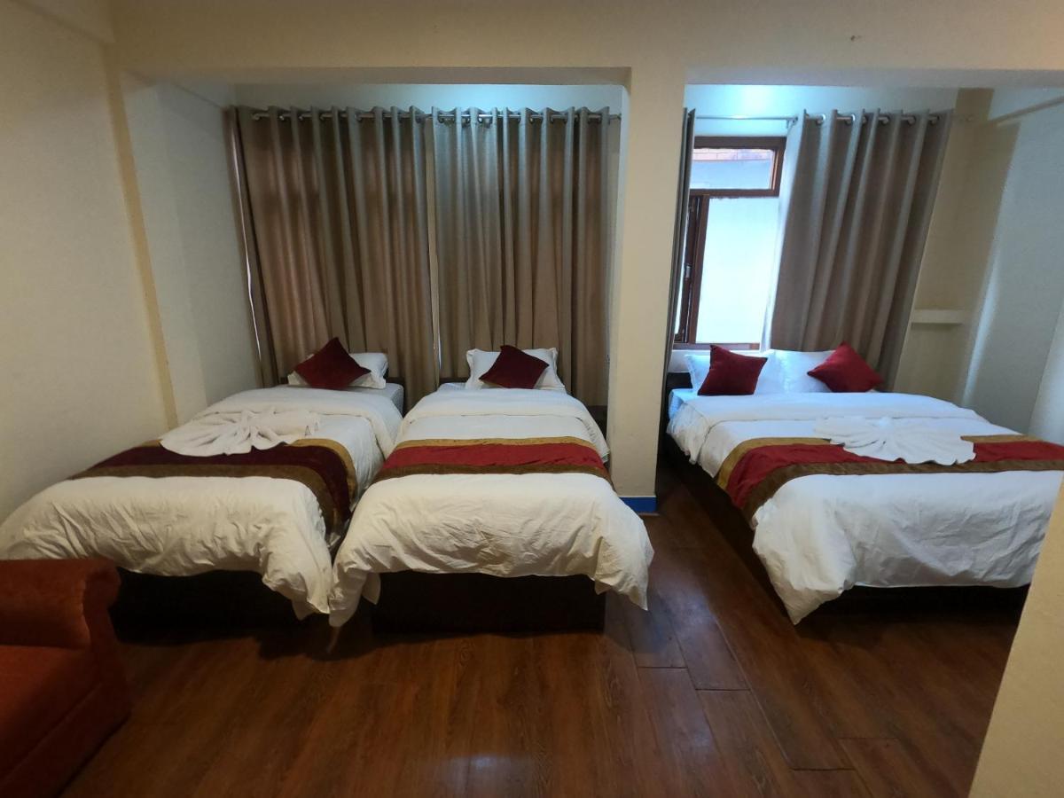 Hotel Silver Jubilee Kathmandu Exterior foto