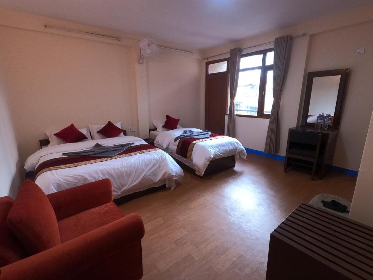 Hotel Silver Jubilee Kathmandu Exterior foto